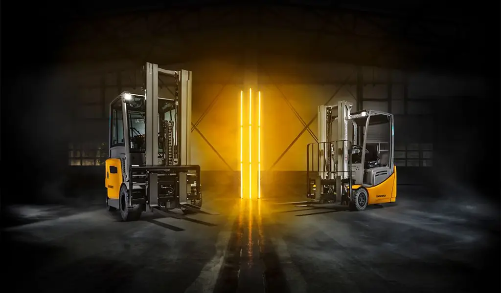 Forklift kiralama depo içi palet istifleme
