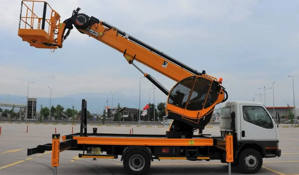 Çorlu sepetli vinç kiralama hizmeti yüksek erişim çalışması